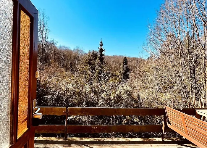 Дом отдыха Ruhiges Haeuschen Am Wald Mit Kamin, Terrasse