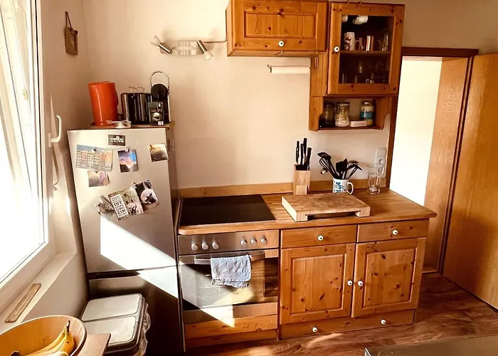 Ruhiges Haeuschen Am Wald Mit Kamin, Terrasse Дом отдыха *