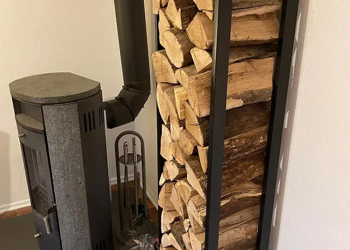 Дом отдыха Ruhiges Haeuschen Am Wald Mit Kamin, Terrasse Bucha (Burgenlandkreis)